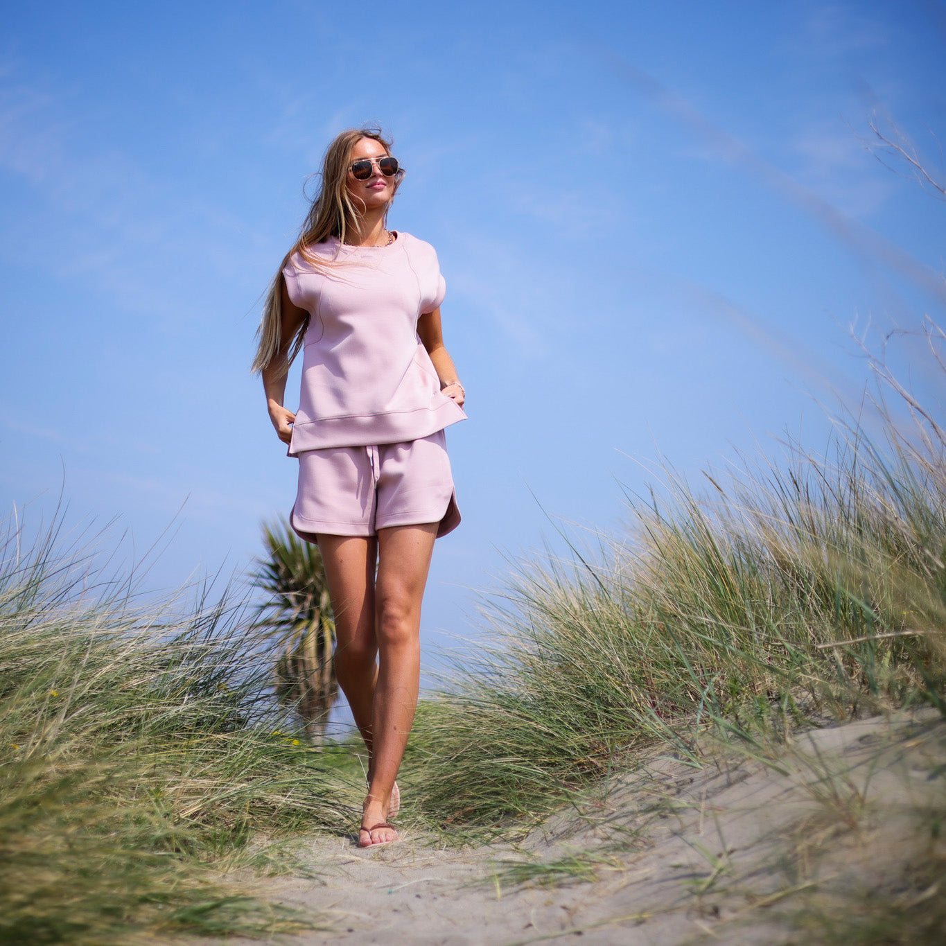 Why Feeling Restricted Isn’t Just Physical: The Hidden Stress of Tight Clothing